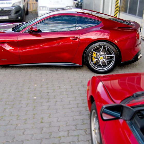 A tehetősek pszichológusa – Ferrari F12 Berlinetta